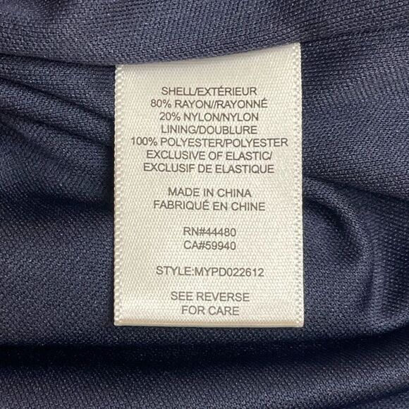 Tinsel Petite Floral-Print Flutter-Sleeve Tiered Maxi Dress Navy Blue and White - Picture 11 of 13